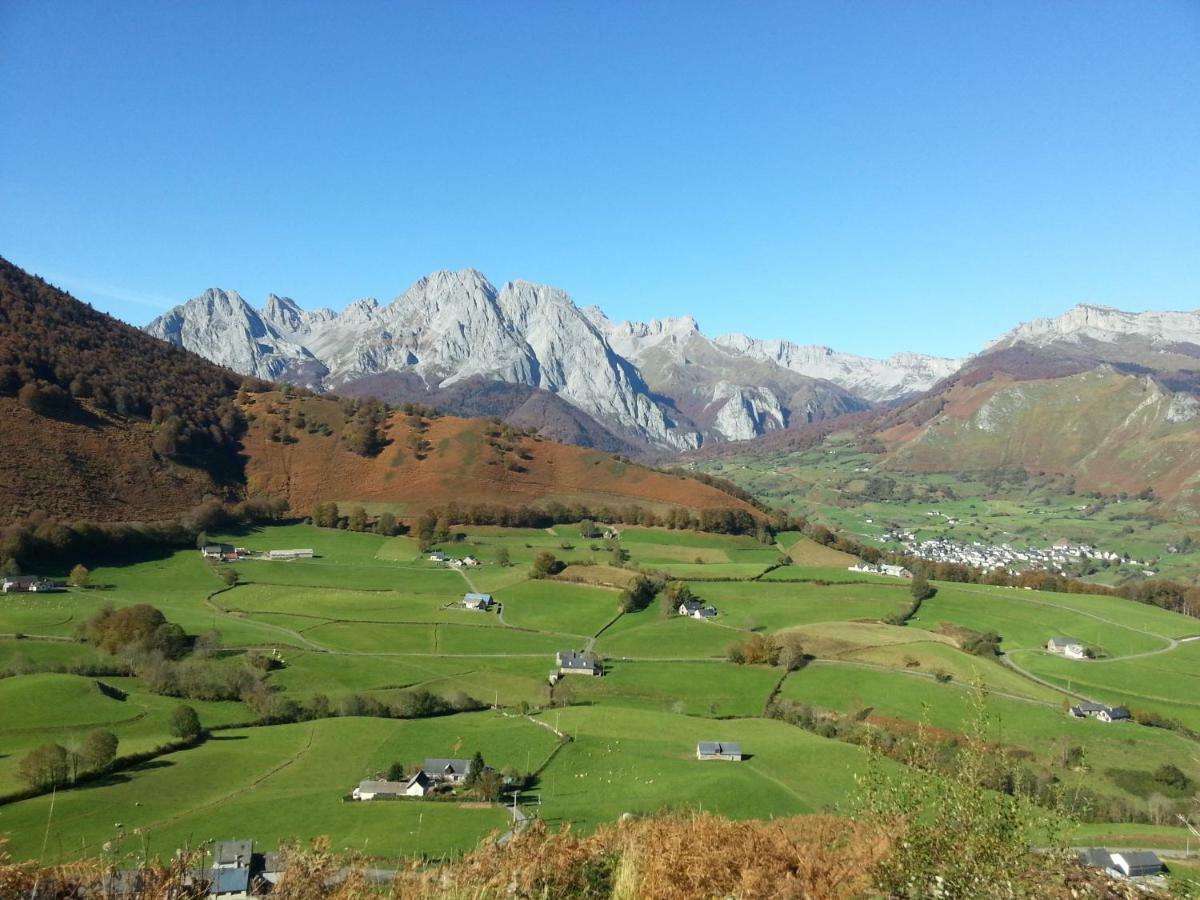 Gite De Montagne Du Plateau De Lhers- Accueil Randonneurs Accous Kültér fotó